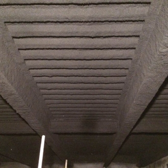 电梯井要安装吸音板一般都是怎样做的